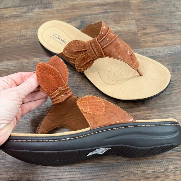 Clarks Laurieann Rae size US 12 W brown thong sandals NEW adjustable strap - Picture 11 of 13